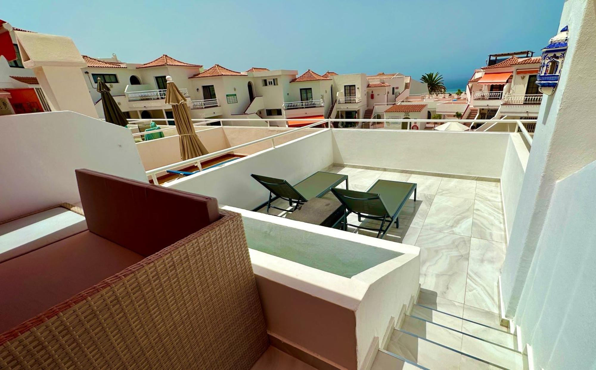 Luxury Diamond - Ocean View, Big Terraces, Air Con, Wifi Apartment Los Cristianos  Exterior photo