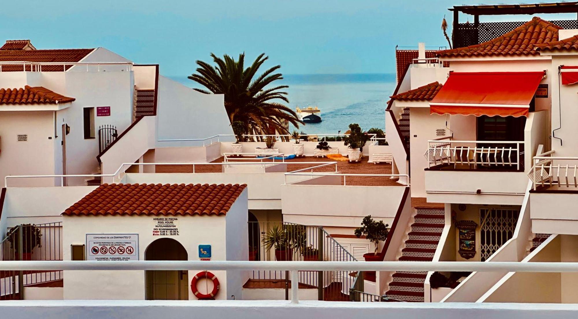 Luxury Diamond - Ocean View, Big Terraces, Air Con, Wifi Apartment Los Cristianos  Exterior photo